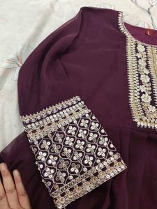 Elegant Embroidered Kurta Set