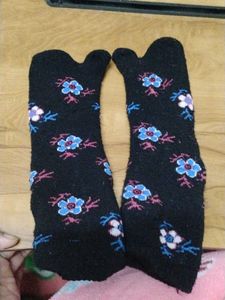 BEAUTIFUL PAIR OF SOCKS