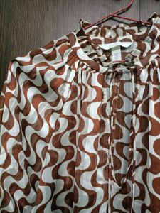 H&amp;M Printed Long Sleeve Top