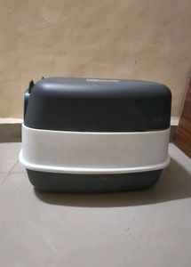 Enclosed Cat Litter Box