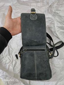 Vintage Style Leather Crossbody Bag