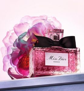 Miss Dior Essence Perfume