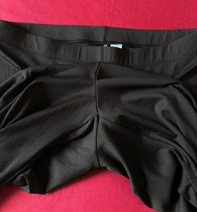 H&amp;M Black Ribbed Flare Pants