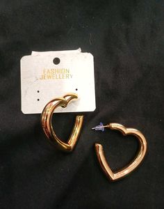 Chic Golden Heart Hoop Earrings💛