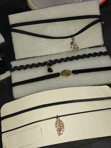 2 Chokers With One Freebie