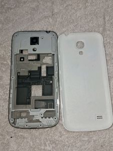 SAMSUNG S4 MINI