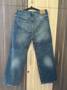 10 H&amp;M High Waist straight jeans