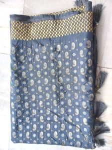 Women Beautiful Grey Saree 6.25 Meter + 0.75 Meter Blouse Attached