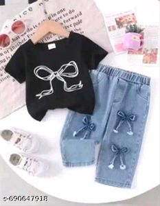 Cute Black Top &amp; Jeans Set