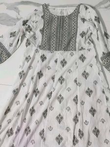 Elegant White Ethnic Gown