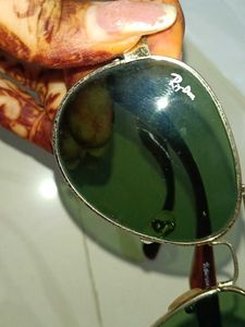 Ray-Ban Aviator Sunglasses