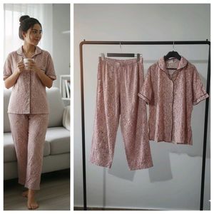Chic Floral Print Pajama Set