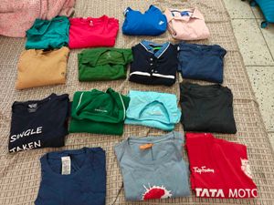 15 nos Bundle of Men's T-Shirts