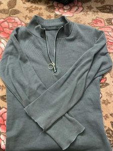 Ribbed Zipper Long Sleeve Top