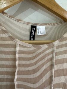 Sheer Mesh Swirl Print Top