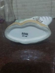 Vintage Ceramic Angel Planter / Trinkets