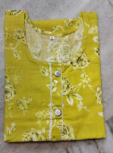 💛 Yellow Printed Kurti