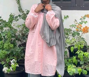 Elegant Pink Kurta with Grey Scarf