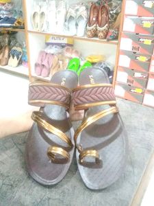 Stylish Flats & Sandals