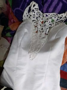 free delivery 🚚 Elegant White Lace Gown 🕊️❄️