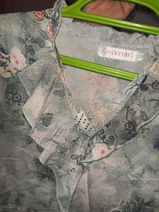 Elegant Floral Print Blouse