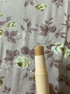 Color Essence foundation stick