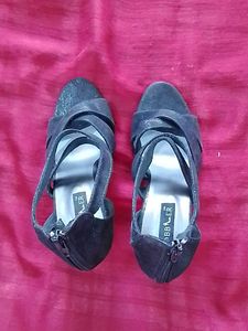 Cobbler Heels - Size 7