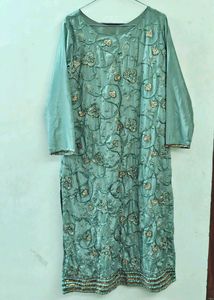 Elegant Embroidered Kurta