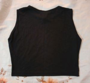 Women Black  Crop Top