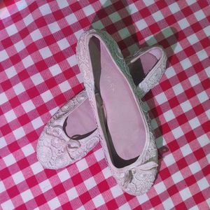 Lace Ballet Flats
