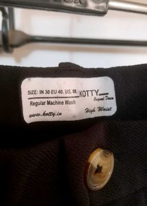 Black High-Waisted Tailored Trousers