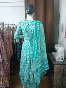 Teal White Floral Kurta Set
