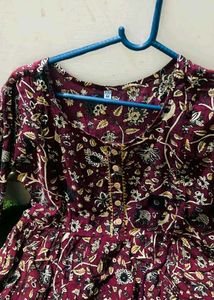 Elegant Floral Print Kurta