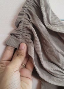 Stylish Ruched Sleeve Top