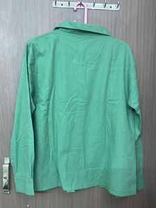 new Green Floral Embroidered Button-Up Shirt
