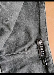 Black High-Waisted Skinny Jeans