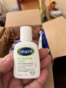 Travel set Cetaphil &amp; Movataa Skincare Se