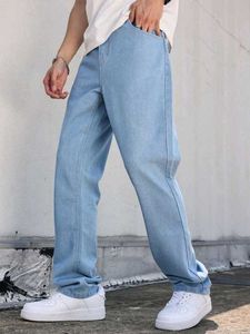 Premium Men’s Light Wash Relaxed Fit Jeans