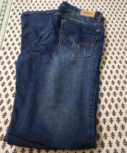 Original Roadster Women's Dark Wash Jeans! 👖