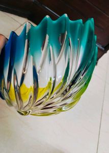 Colorful Stunning Leaf Shape Glass Fruit Bowl