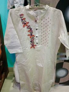 Embroidered Kurta for Women | XXL