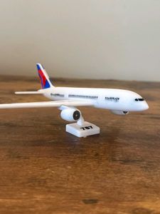 ✈️ 787 Airplane Kit Card – 3D Printed