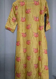 Beautiful Floral Print Kurta