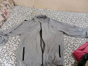 Men's Grey ELEVATE Windbreaker Jacket