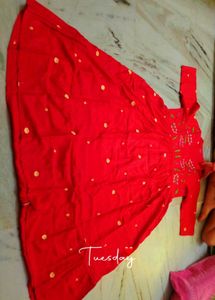 ♥️ 🍒 Embroidery Gown