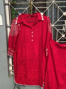 Vibrant Red Kurta Set bust 40 length 31.5 pant len