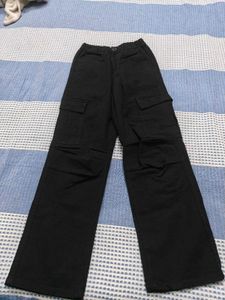 Stylish Black Cargo jeans
