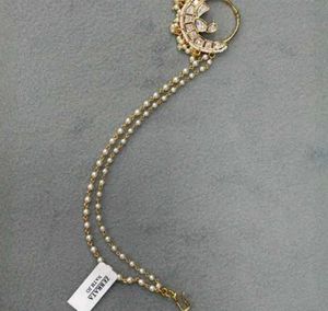 Elegant Pearl & Kundan Nath