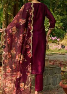 Elegant Kurta Set with Dupatta