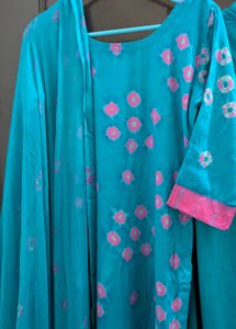 Turquoise Blue Bandhani Print Kurta Pant Dupatta M